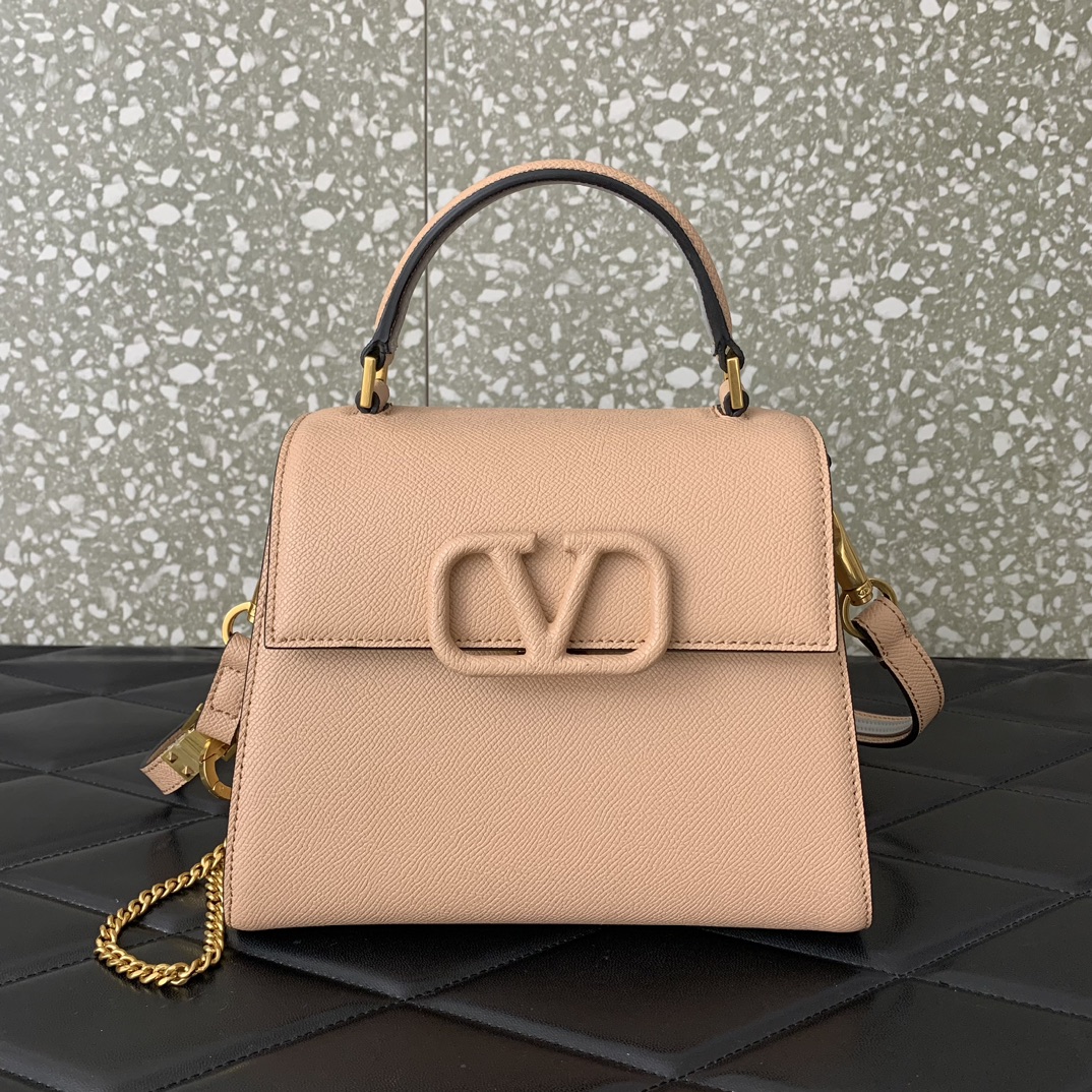 Valentino Garavani Vsling Small Handbag in Nude Pink Grainy Calfskin 